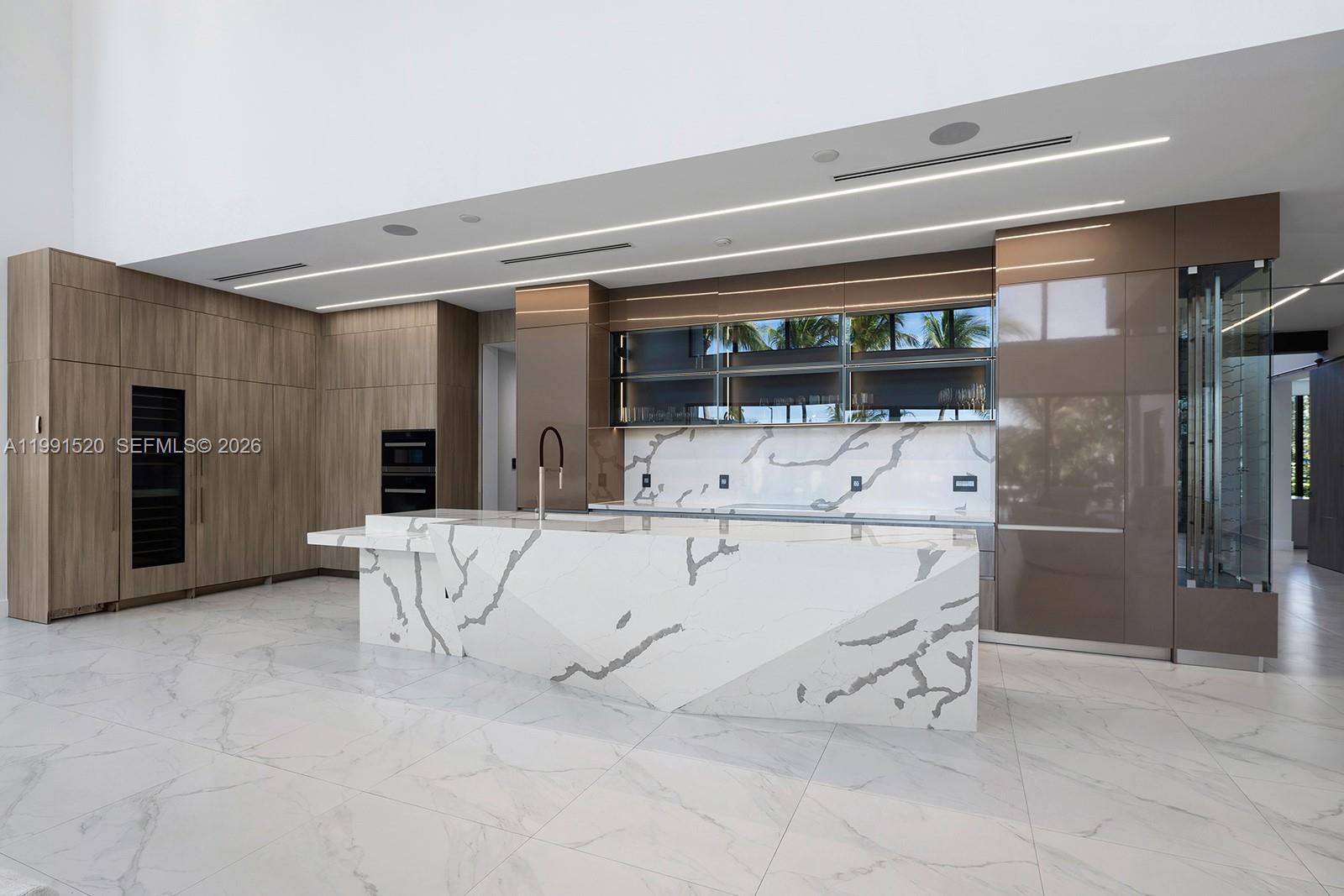 BELLE MEADE 1ST ADDN - Residential