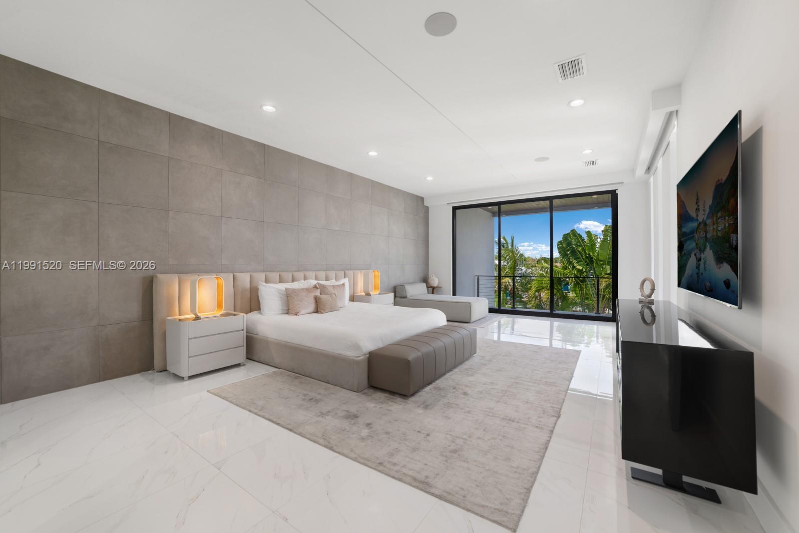 BELLE MEADE 1ST ADDN - Residential