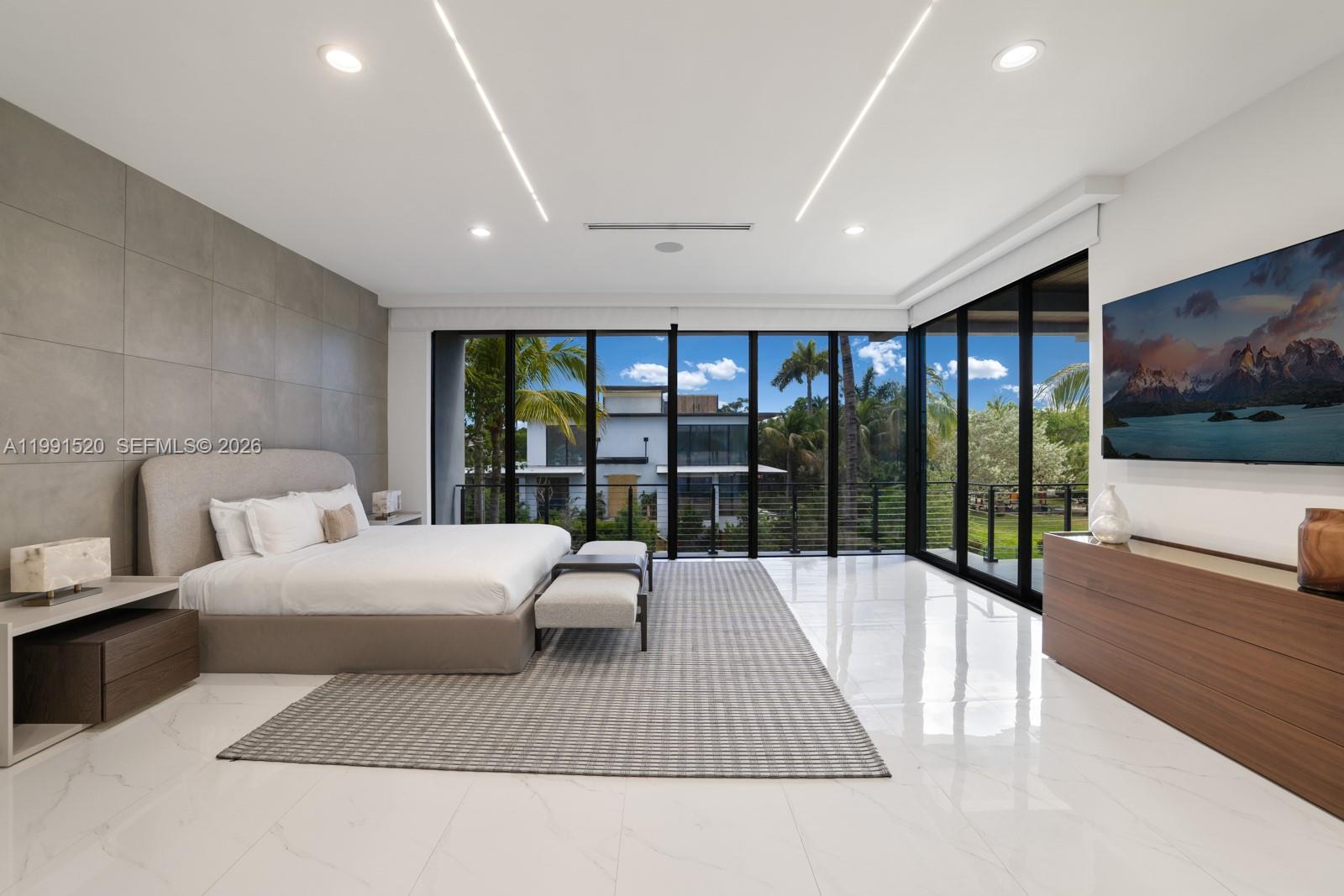 BELLE MEADE 1ST ADDN - Residential