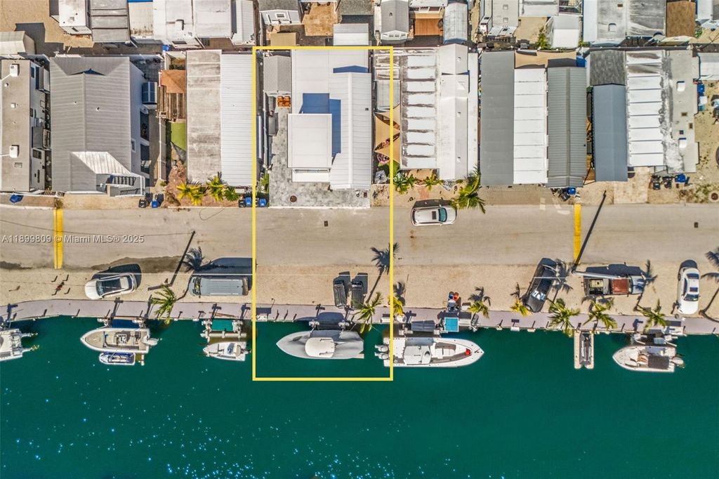 Photo of 325 Calusa St Lot 318, Key Largo, FL 33037 (MLS # A11899809)