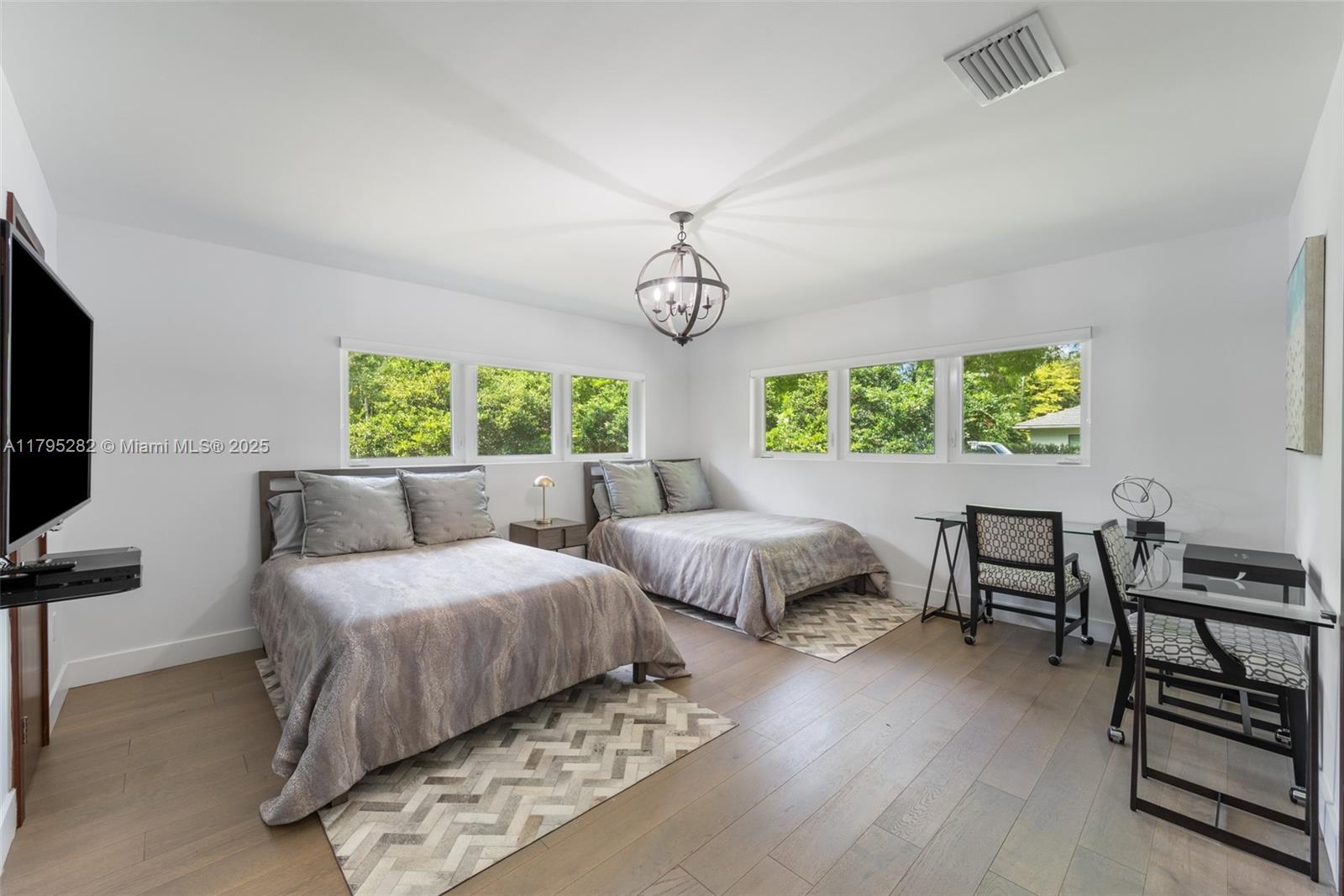 CORAL GABLES GRANADA SEC - Residential