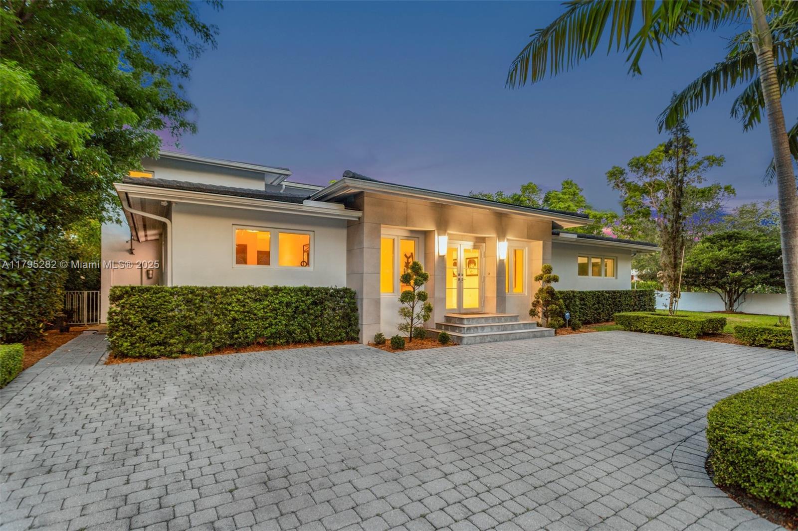 CORAL GABLES GRANADA SEC - Residential