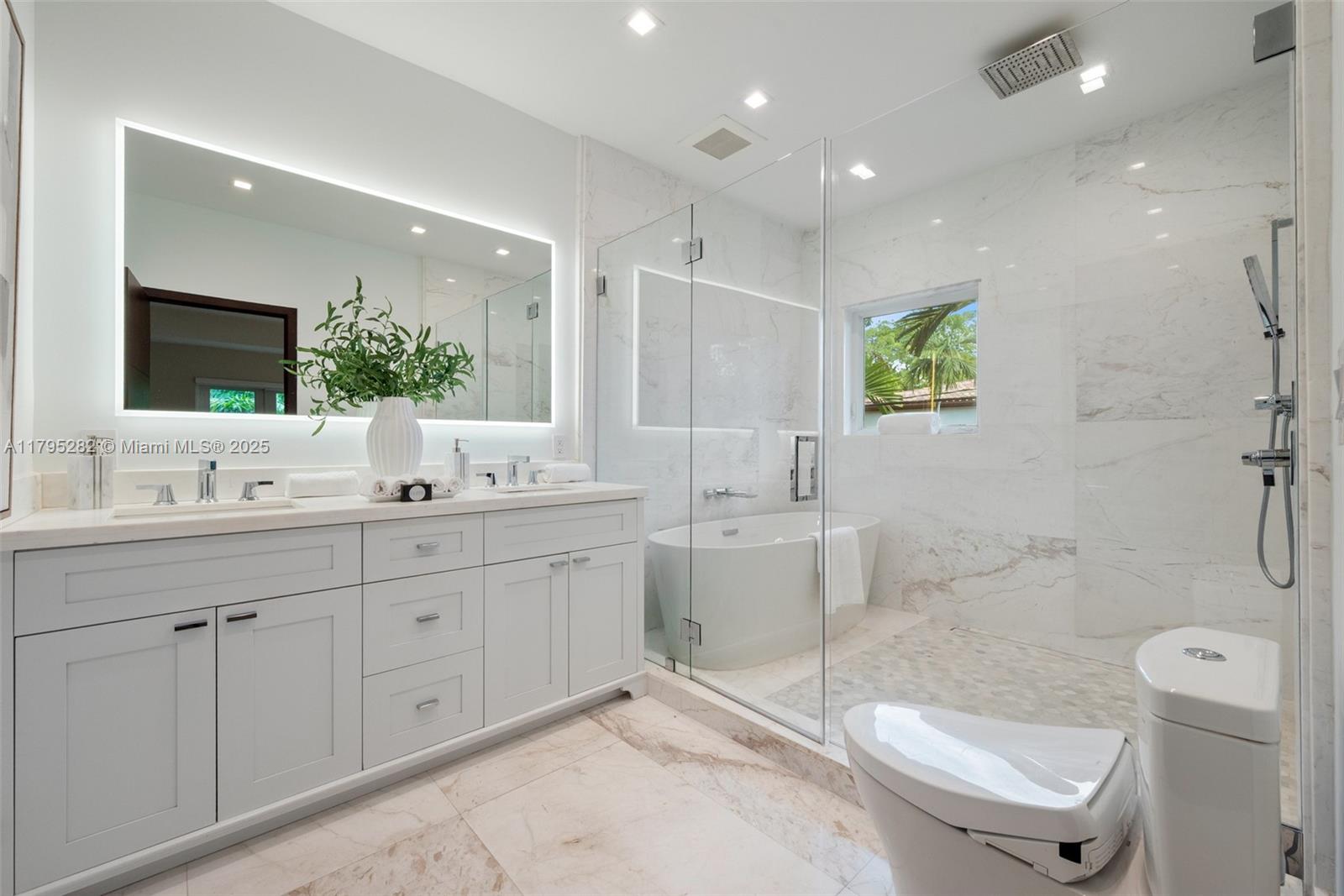 CORAL GABLES GRANADA SEC - Residential