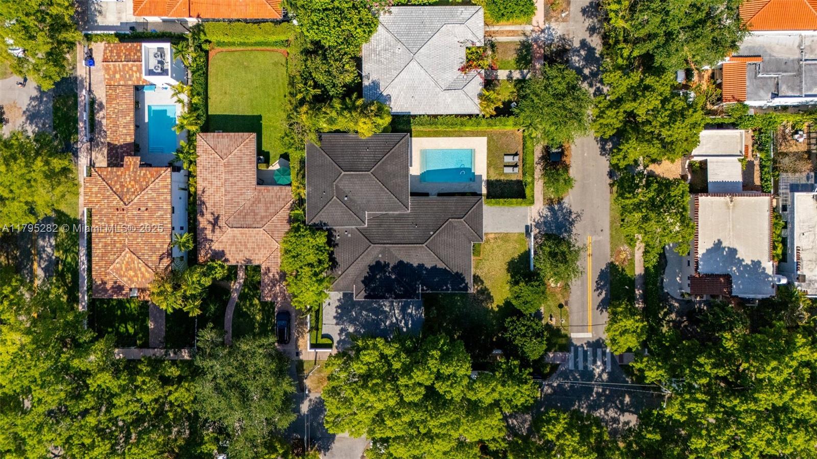 CORAL GABLES GRANADA SEC - Residential
