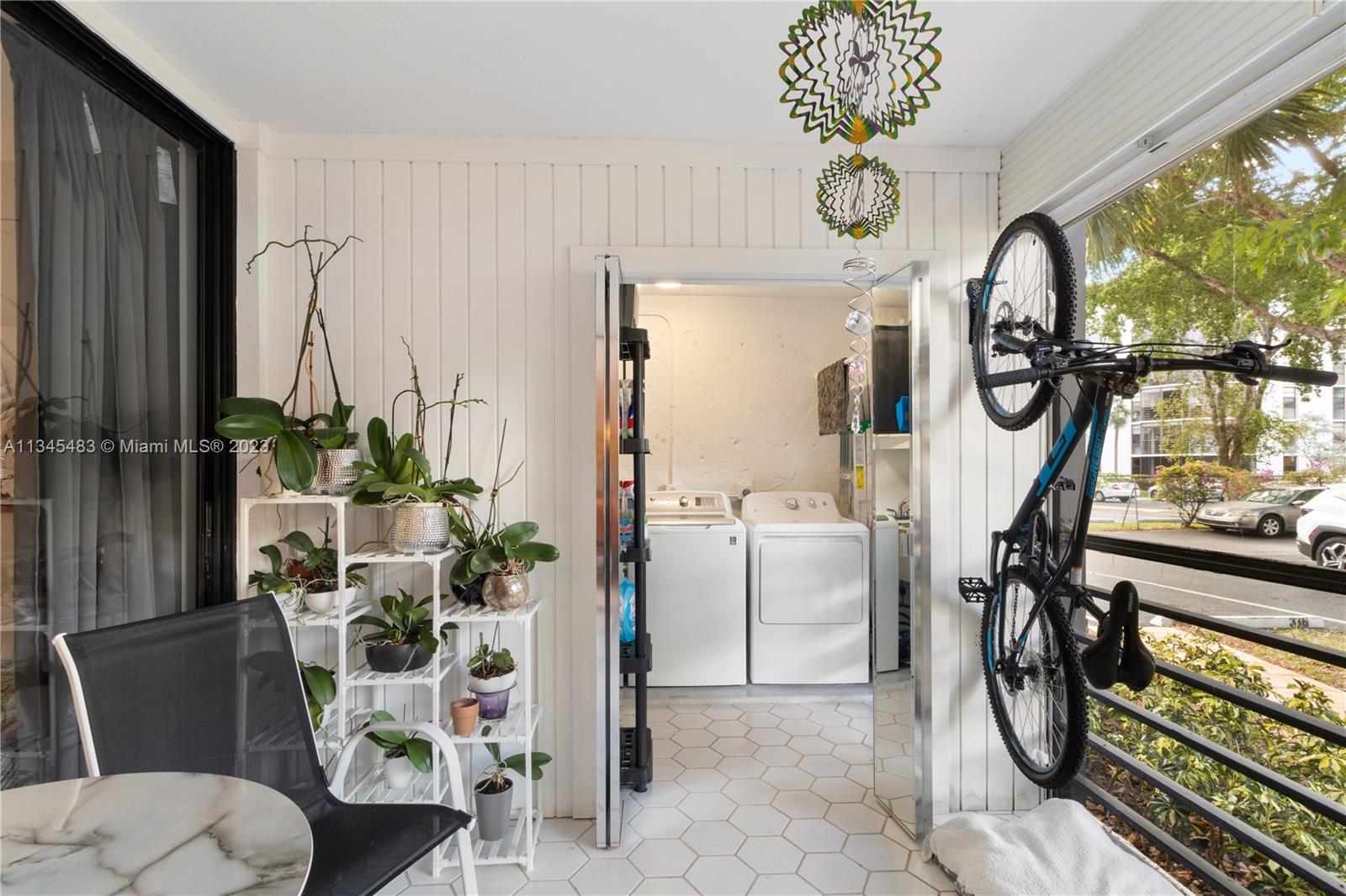 VILLA DORADA CONDO NO 2 - Residential