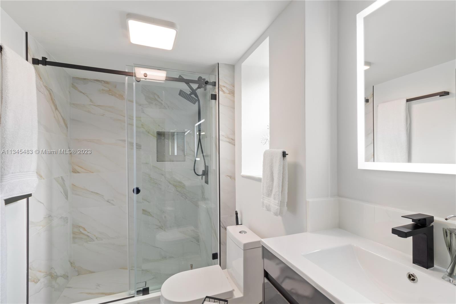 VILLA DORADA CONDO NO 2 - Residential