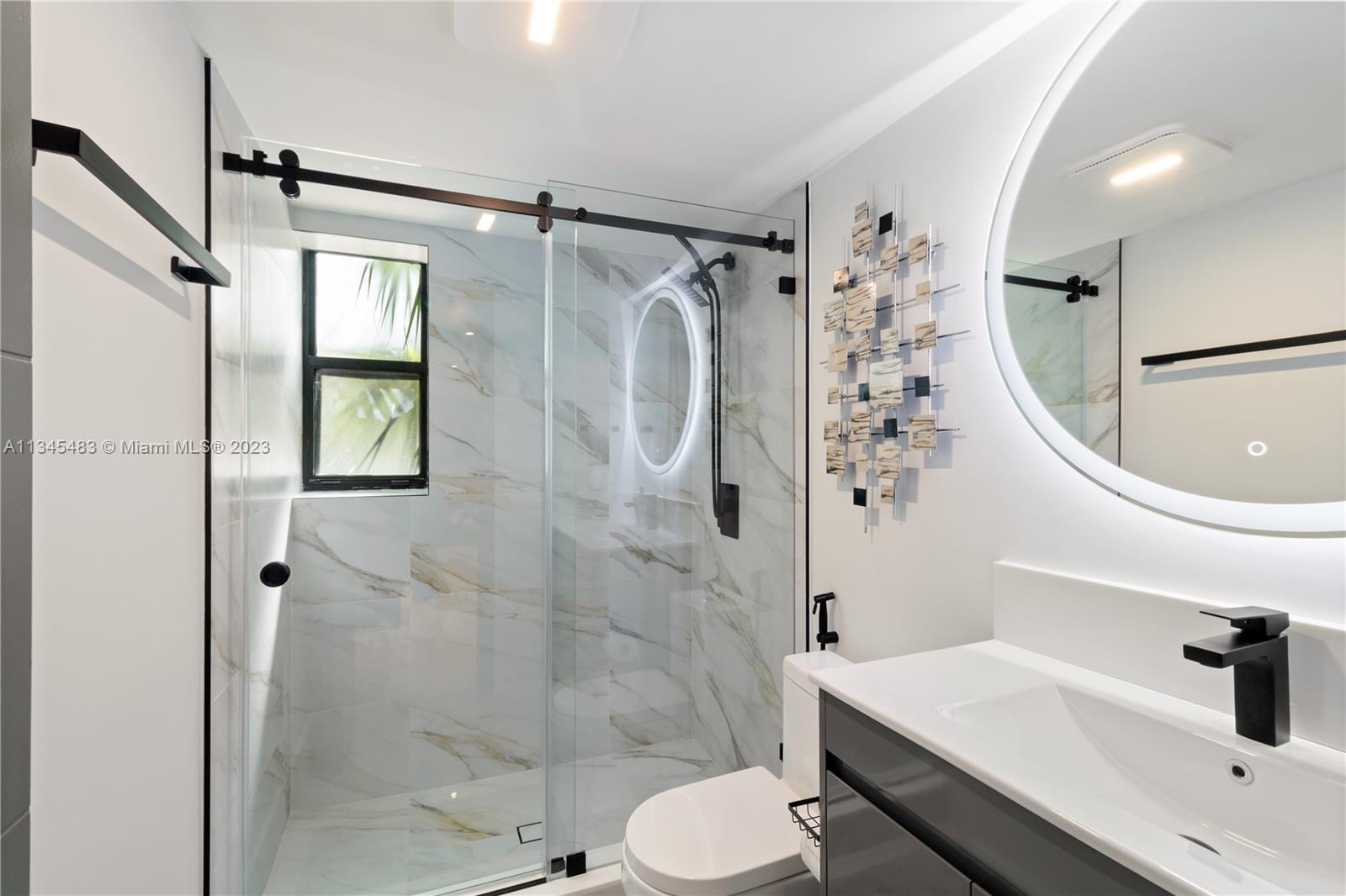 VILLA DORADA CONDO NO 2 - Residential