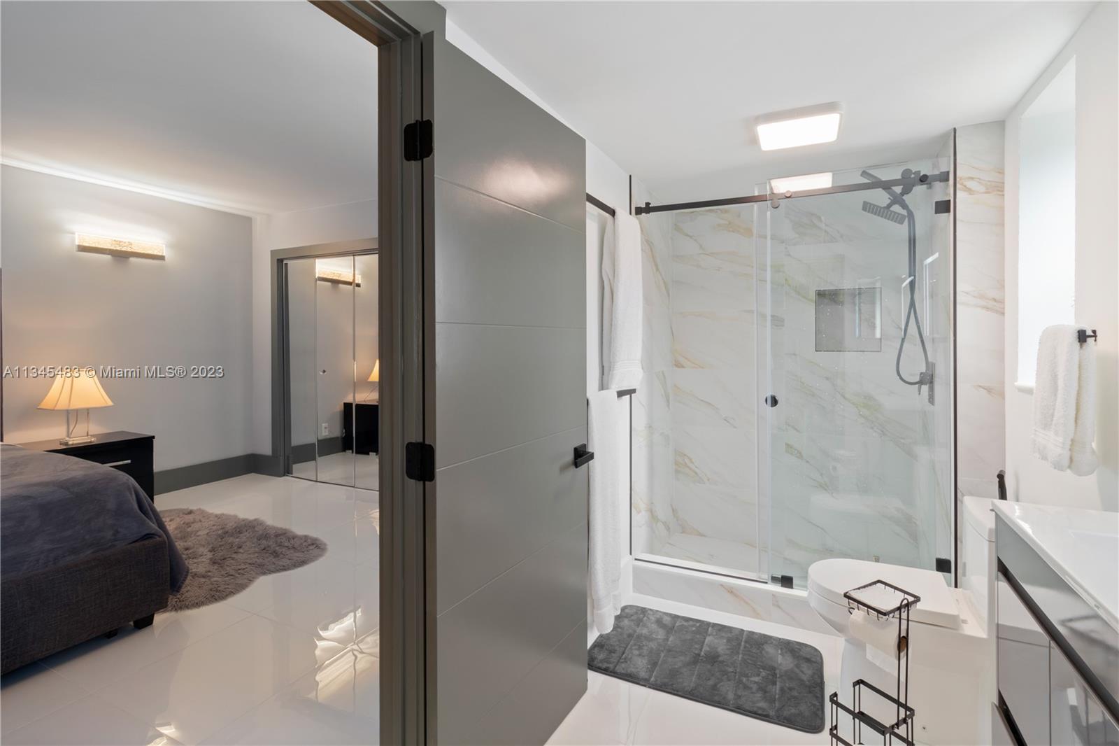 VILLA DORADA CONDO NO 2 - Residential