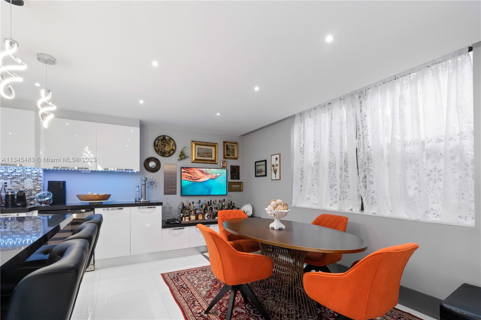 VILLA DORADA CONDO NO 2 - Residential