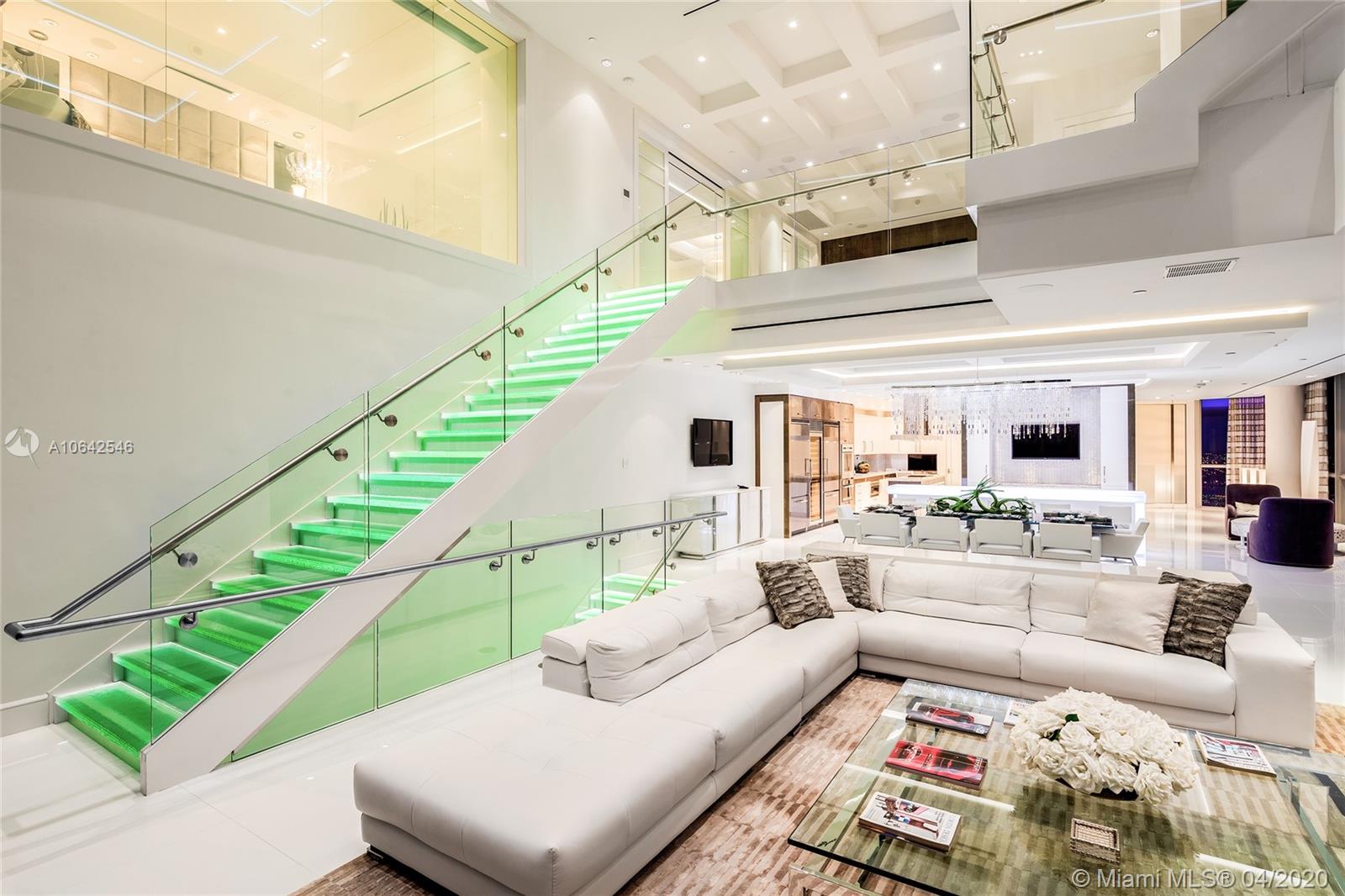 MARQUIS CONDO - Residential