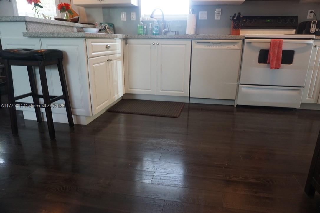 The Harborage - Residential