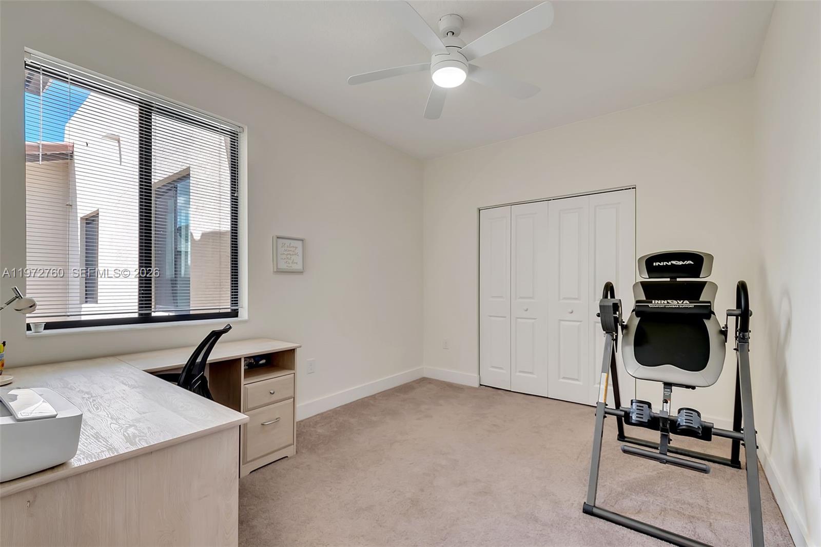 DOWNTOWN DORAL SOUTH PHAS - Residential