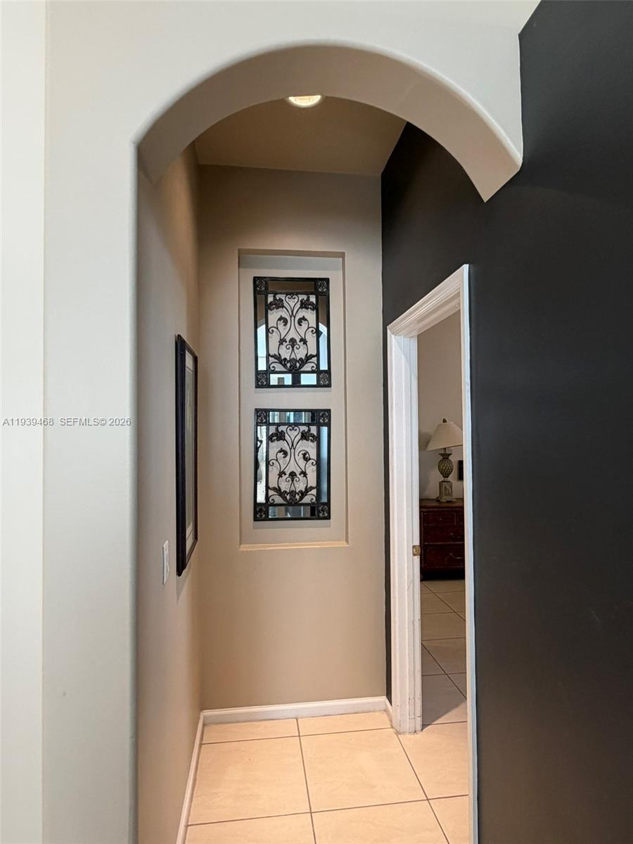 VIZCAYA 4 - Residential