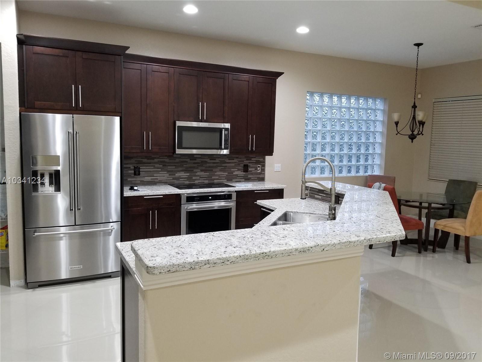 HERON BAY CENTRAL - Residential Lease