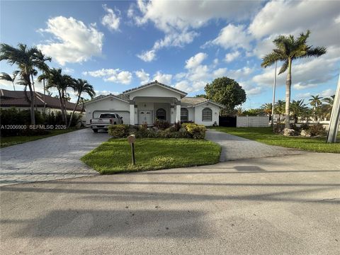 Photo of Miami, FL 33175 (MLS # A12006900)