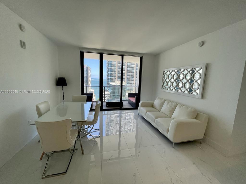 1010 BRICKELL CONDO - Residential Lease