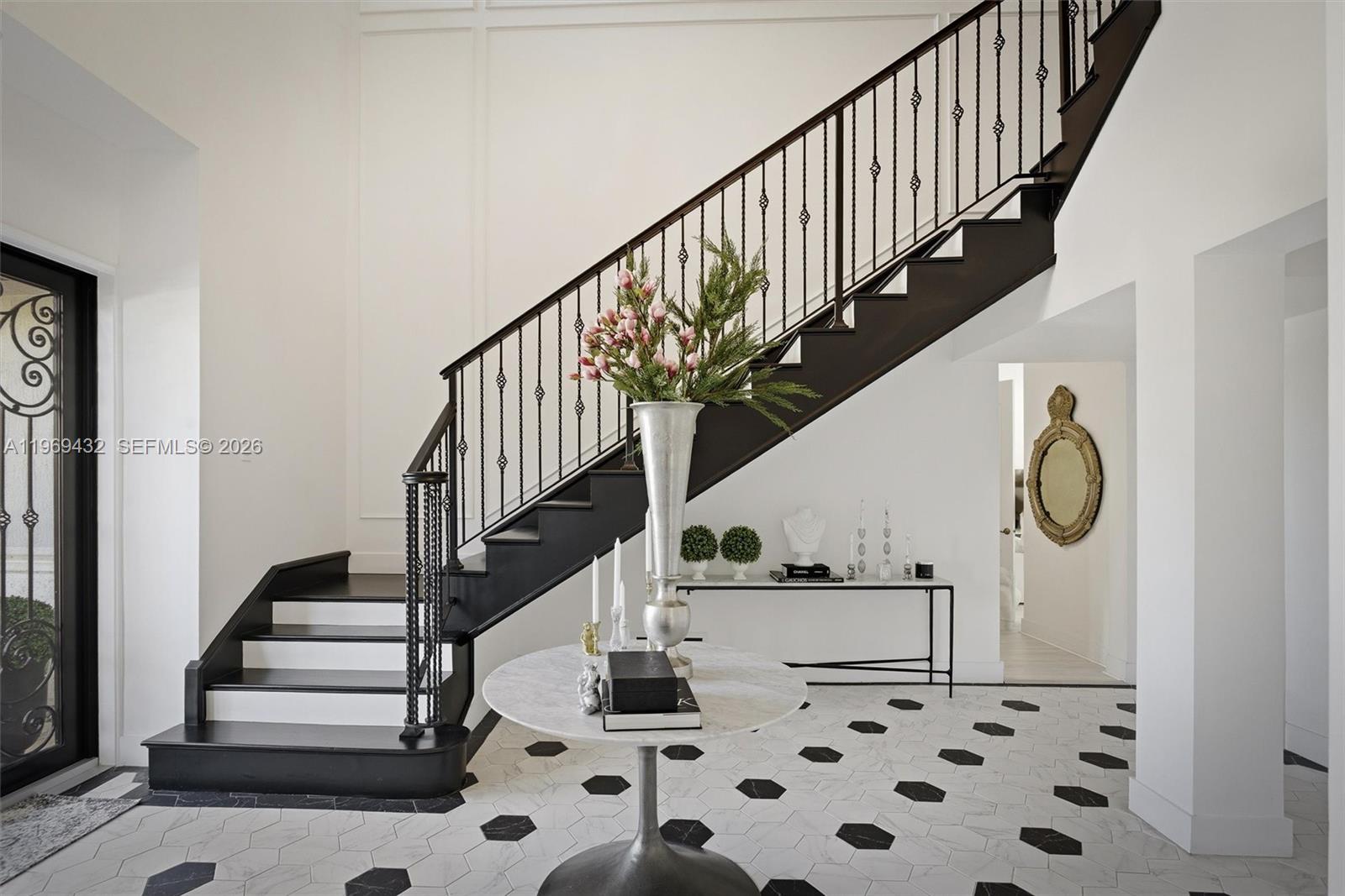 9449 NW 54th Doral Cir Ln