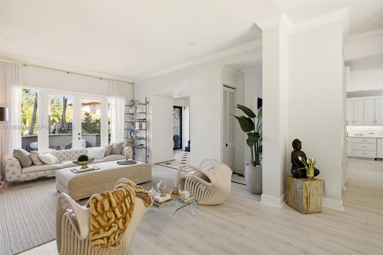 DORAL ESTATES - Residential