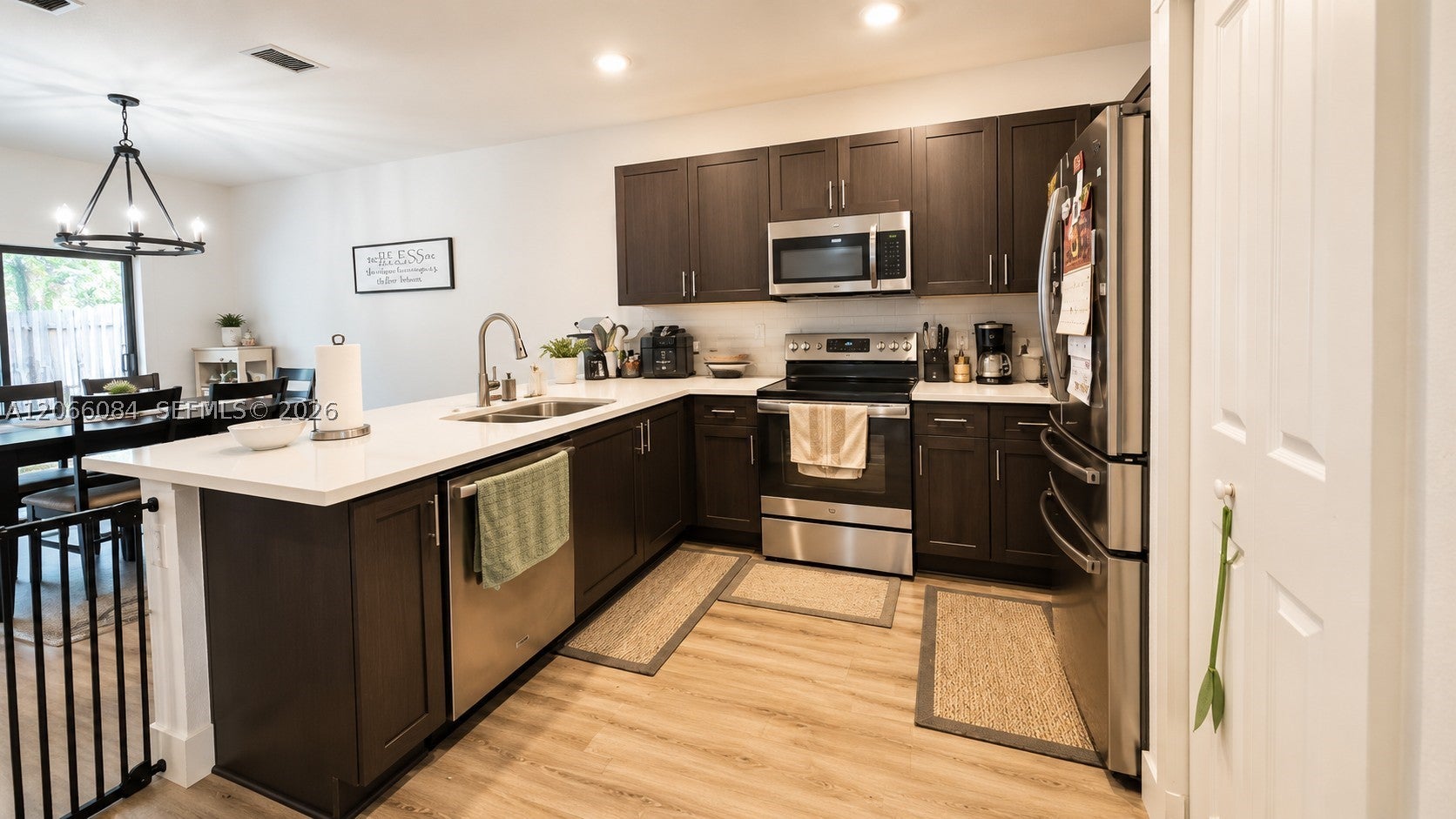5404 SW 14th Ct 5404