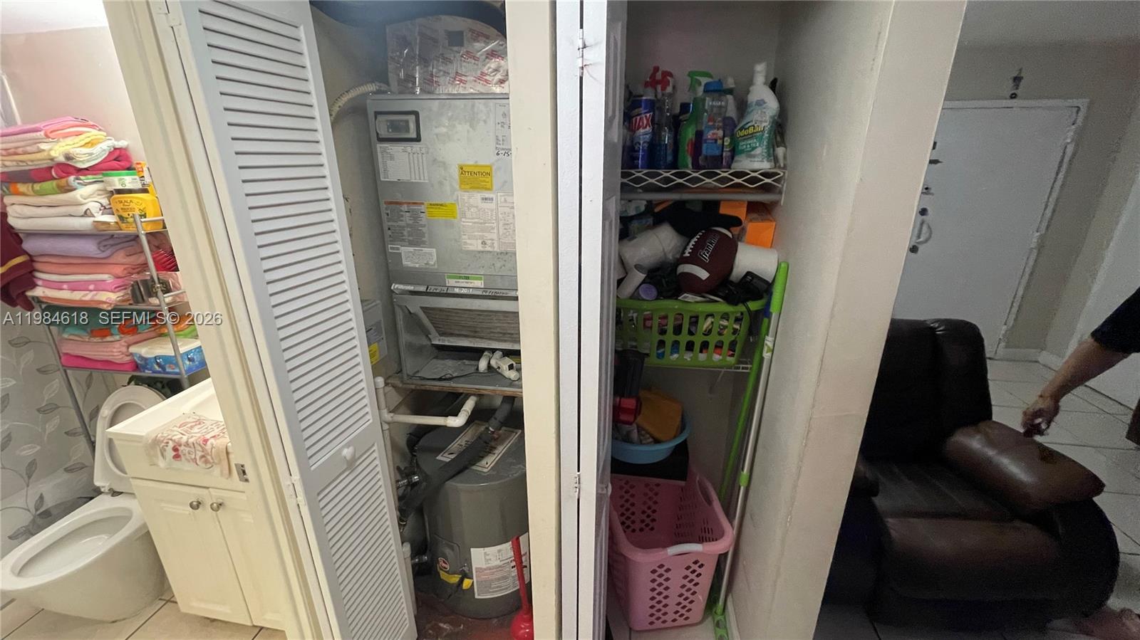 CAMBRIDGE CONDO - Residential