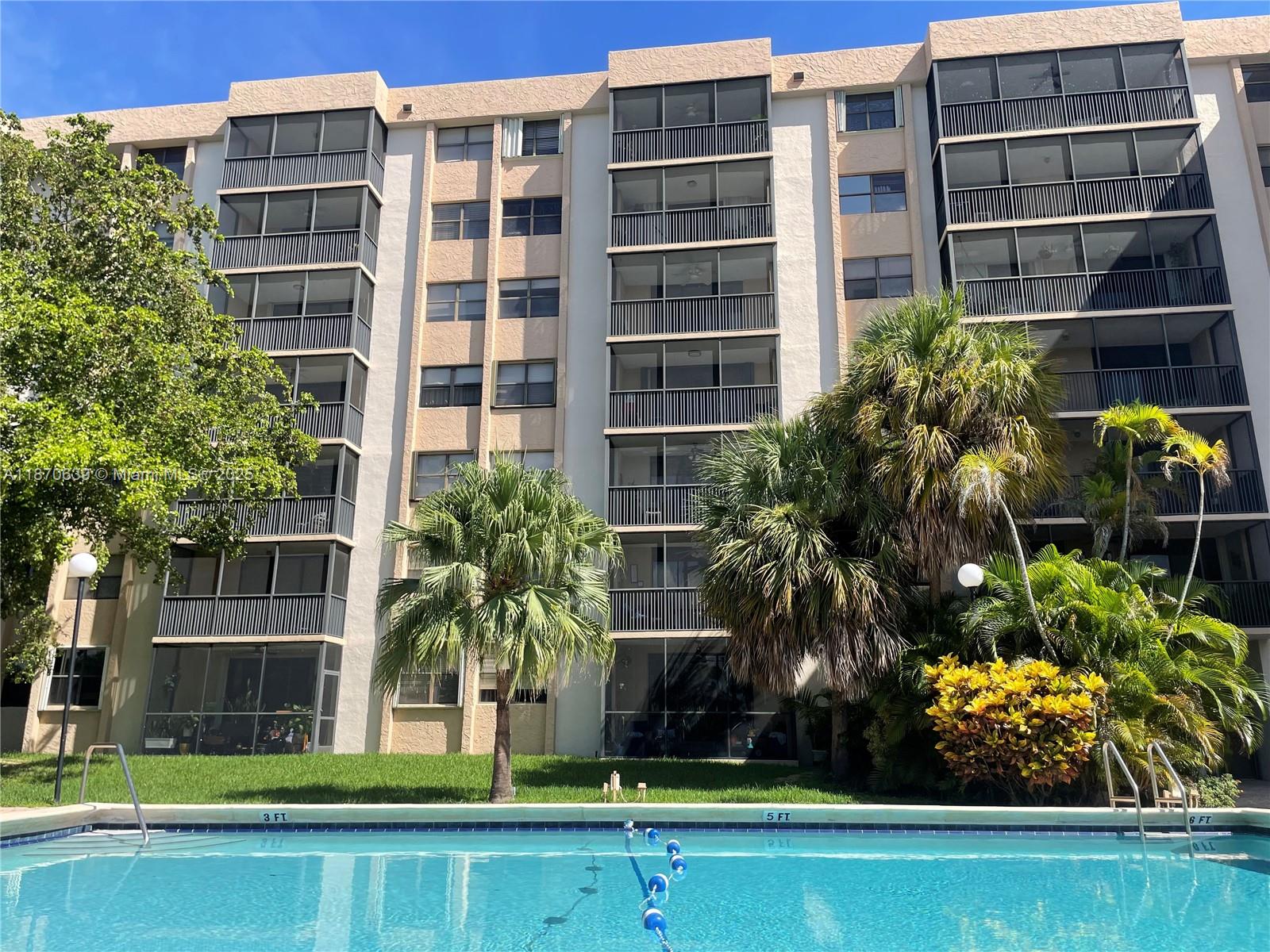 CHANTILLY CONDO - Residential