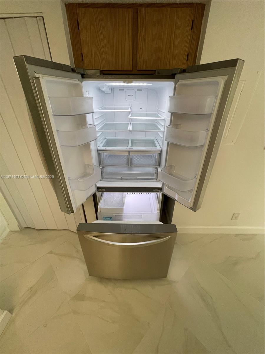 CONDO 8 OF SABAL PALM - Residential Lease