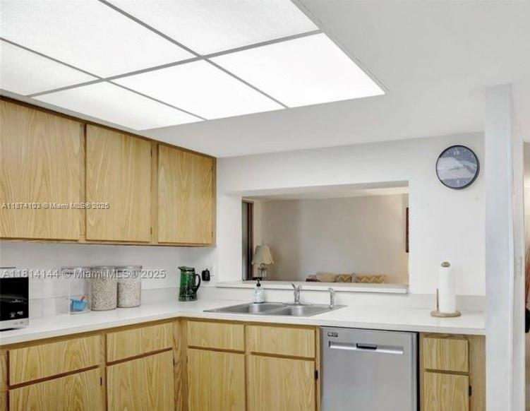 CONDO 8 OF SABAL PALM - Residential Lease