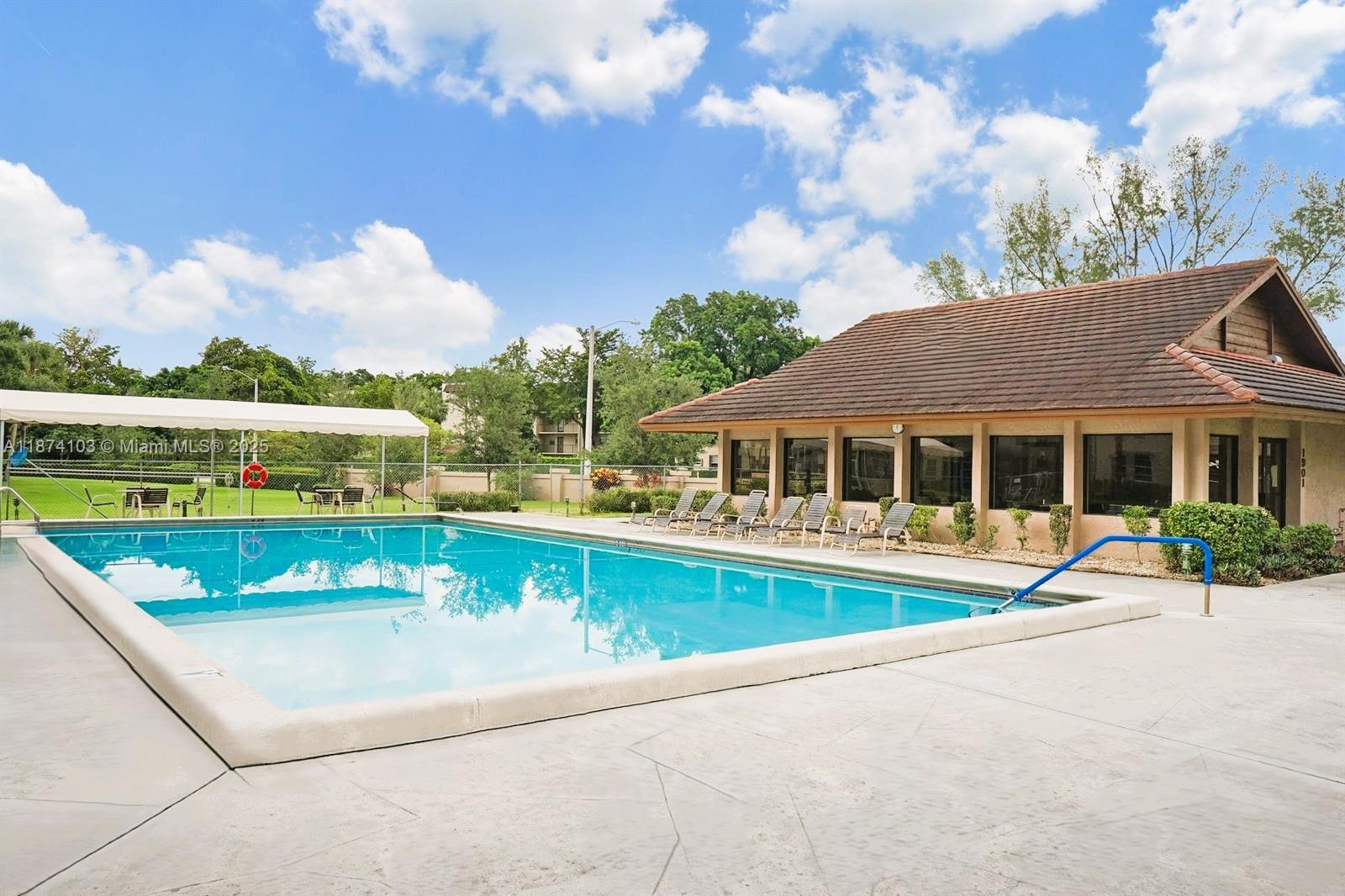 CONDO 8 OF SABAL PALM - Residential Lease