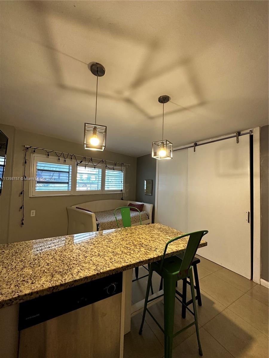 Basement unit. Perfect location 1 block from beach. Mid Beach.