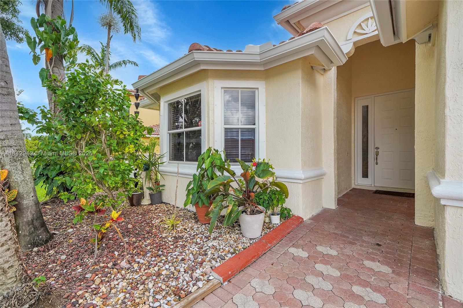 13122 SW 30th St, Miramar, FL, 33027/$660,000 3 13122 SW 30th St