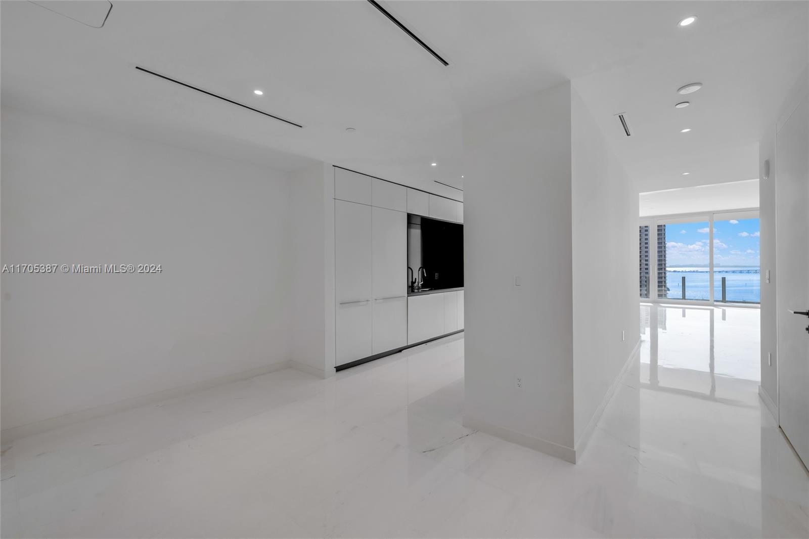 300 Biscayne Blvd Way 1603
