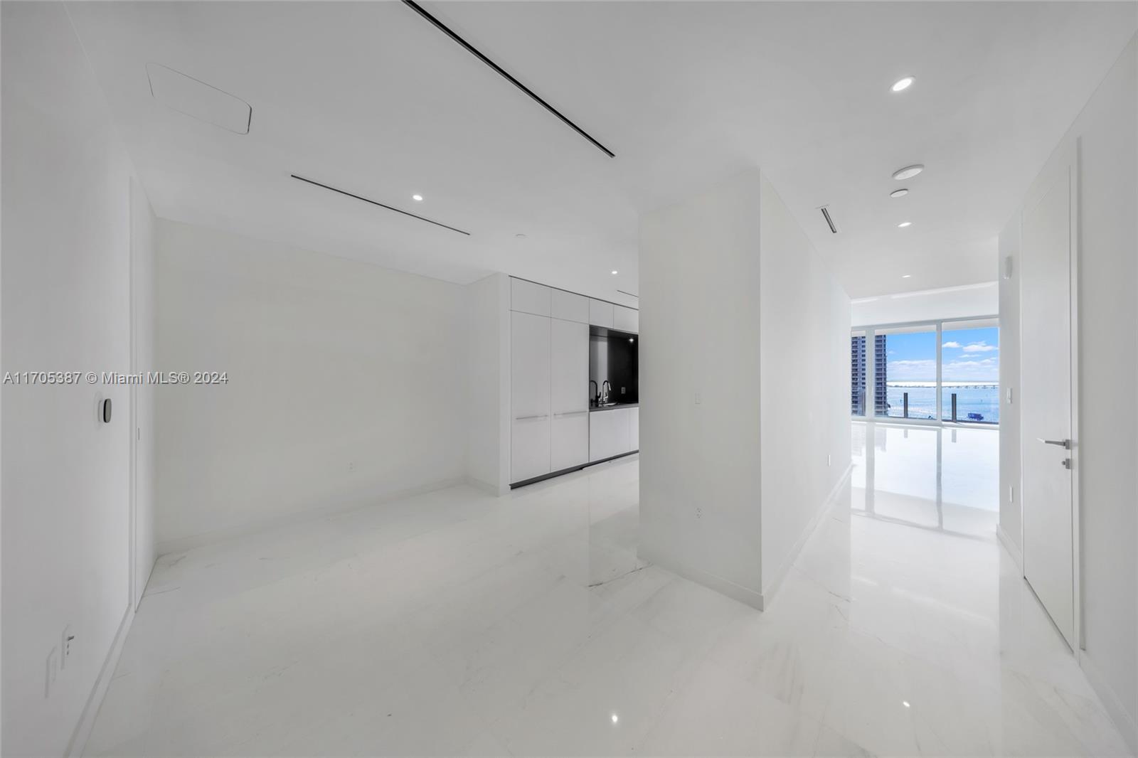 Aston Martin Residences - Residential