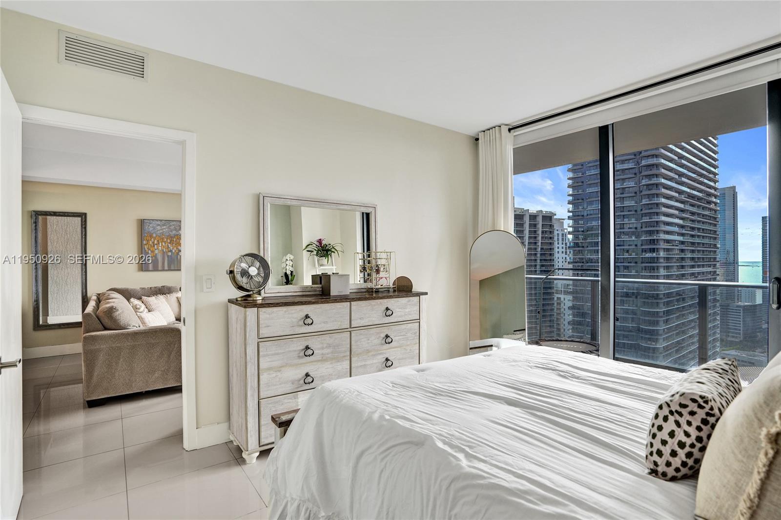 BRICKELL HEIGHTS EAST CON - Residential