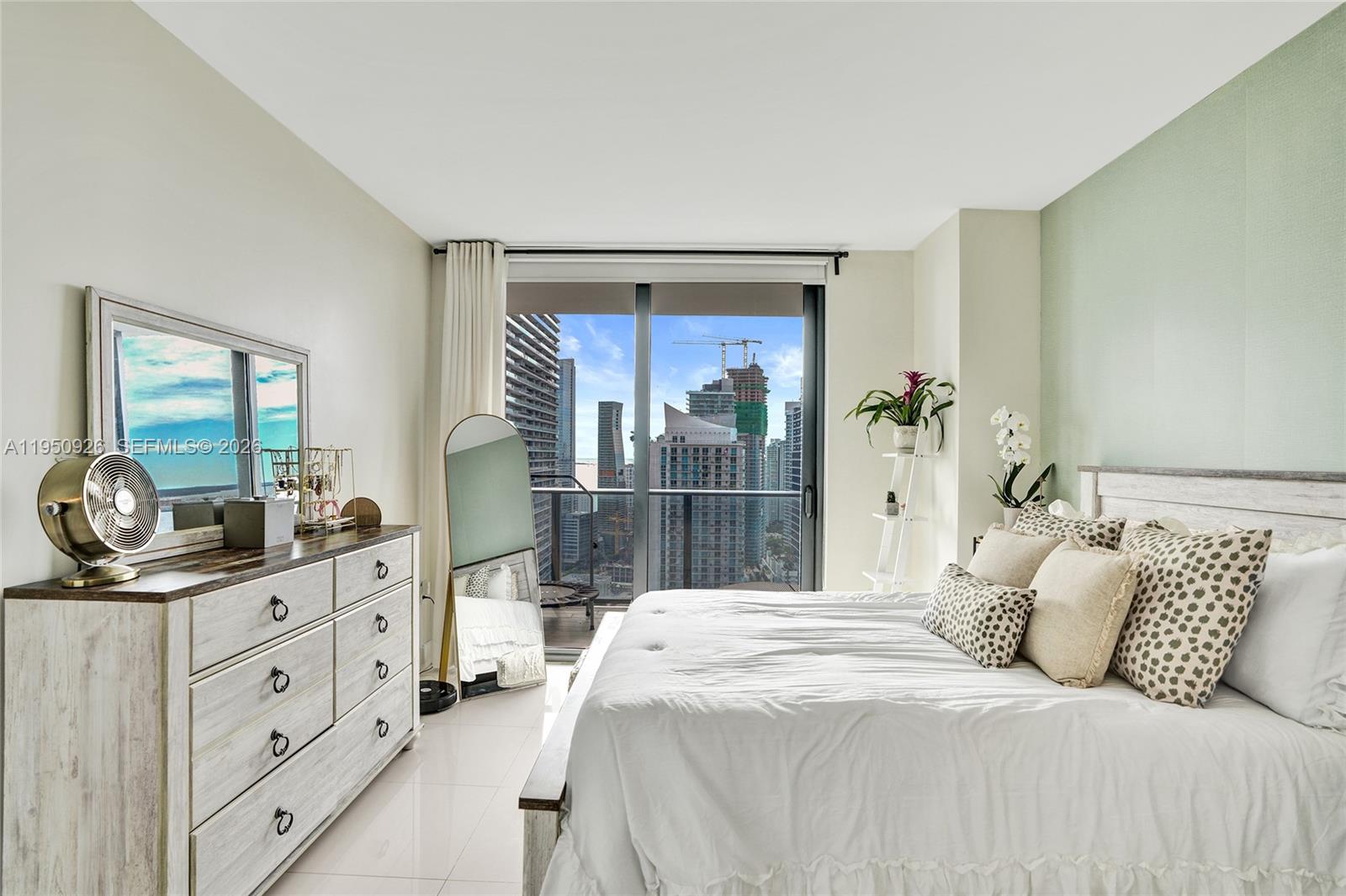 BRICKELL HEIGHTS EAST CON - Residential