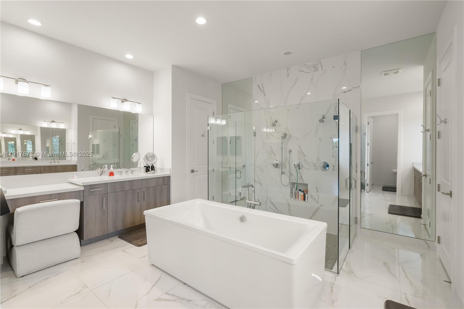 MILLCREEK RANCHES - Residential