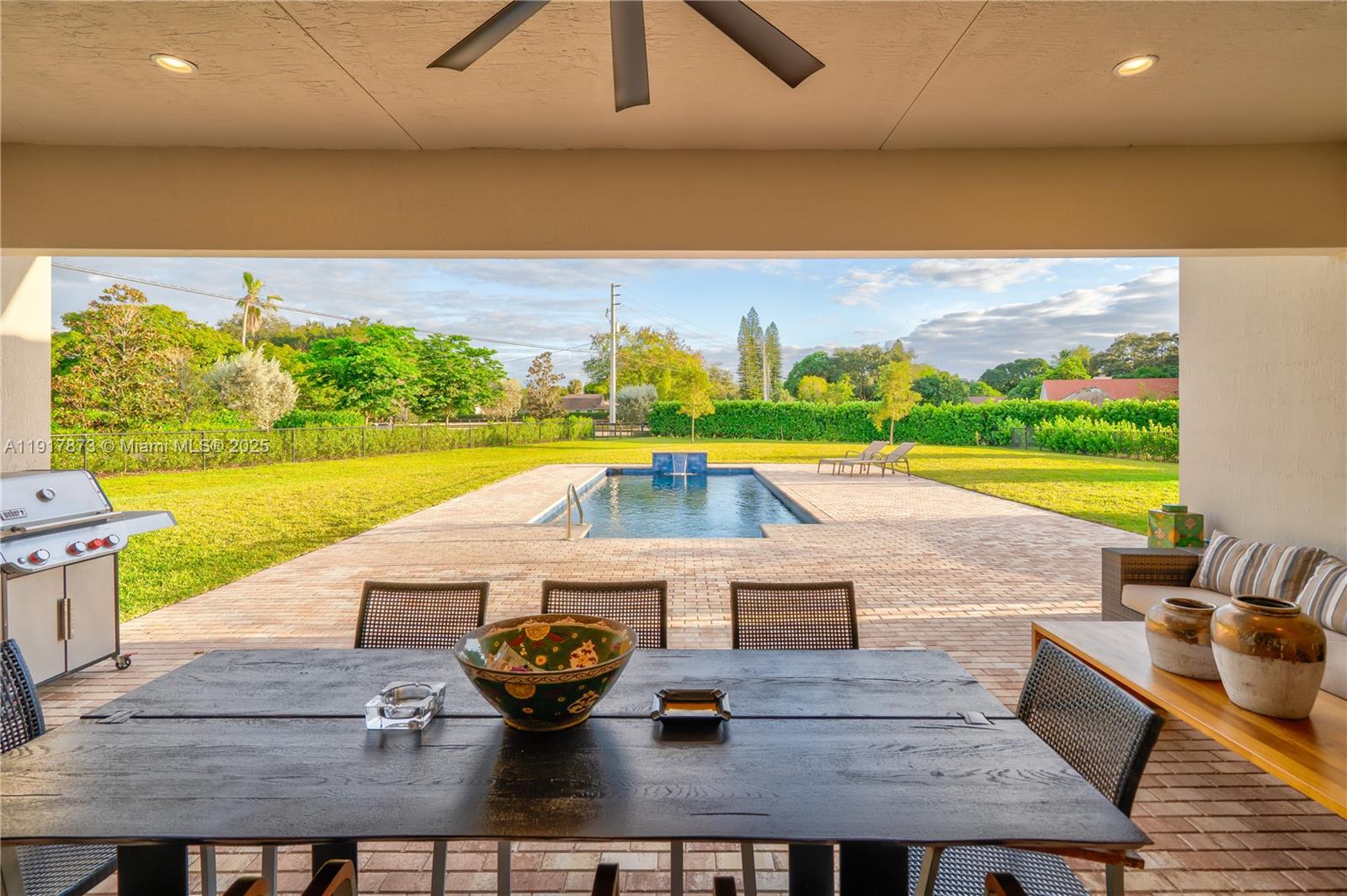 MILLCREEK RANCHES - Residential