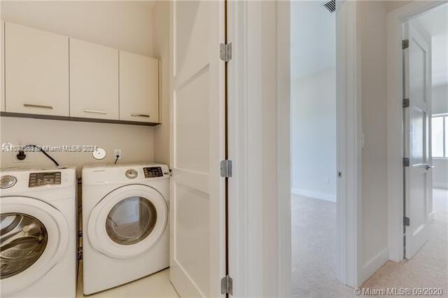 FLORANADA CENTER - Residential Lease