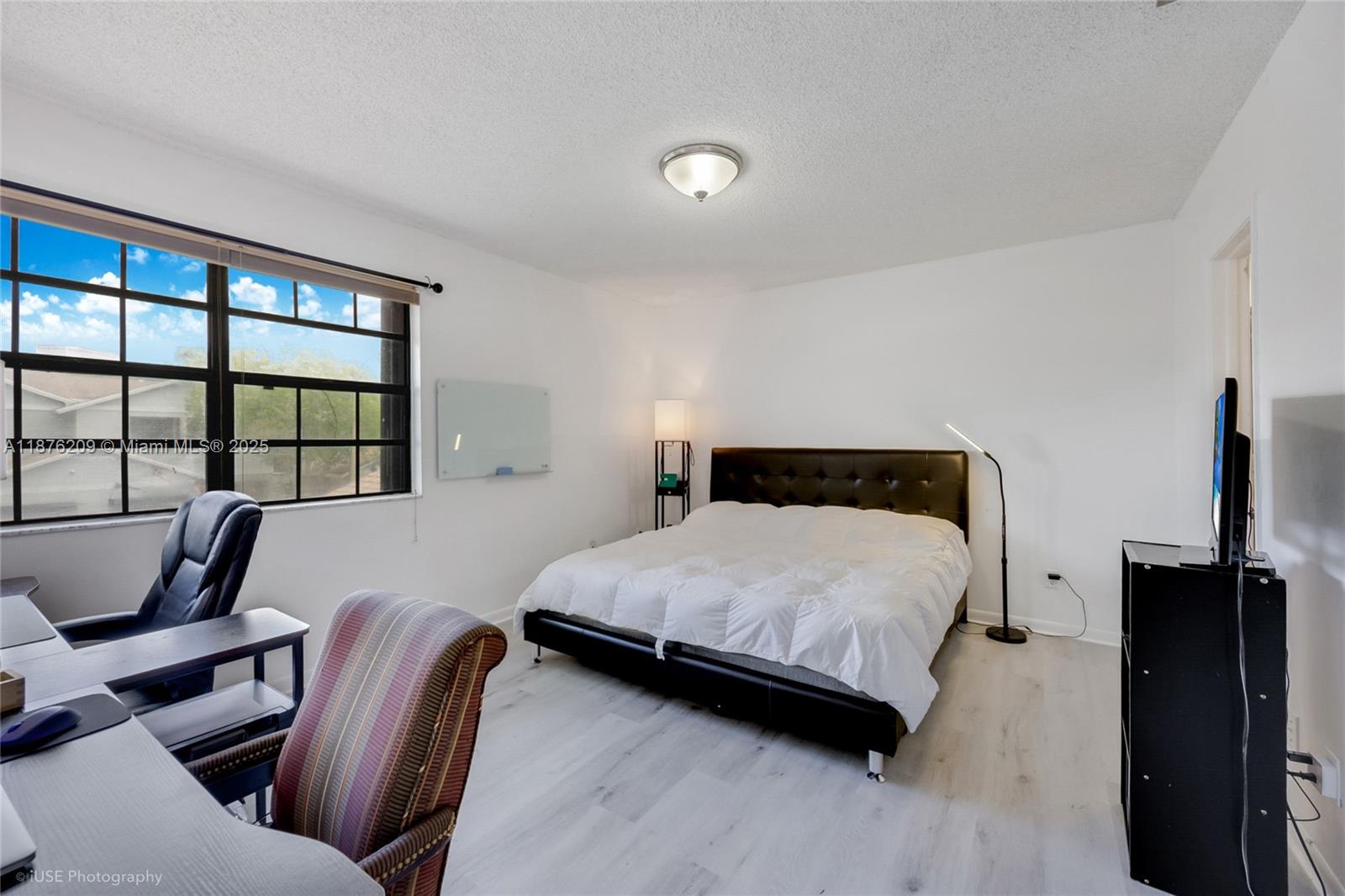 PEMBROKE POINTE SECTION T - Residential