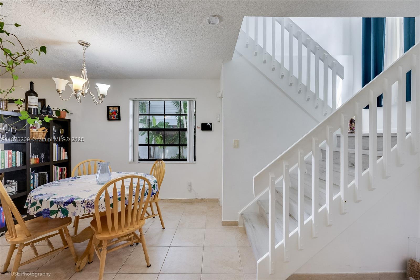 PEMBROKE POINTE SECTION T - Residential