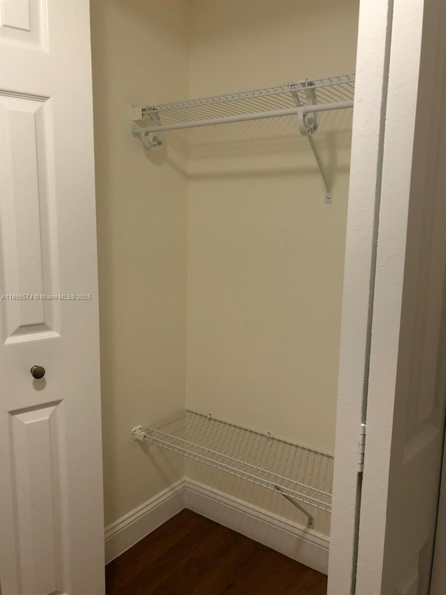 GARDENS AT BONAVENTURE 14 - Residential Lease