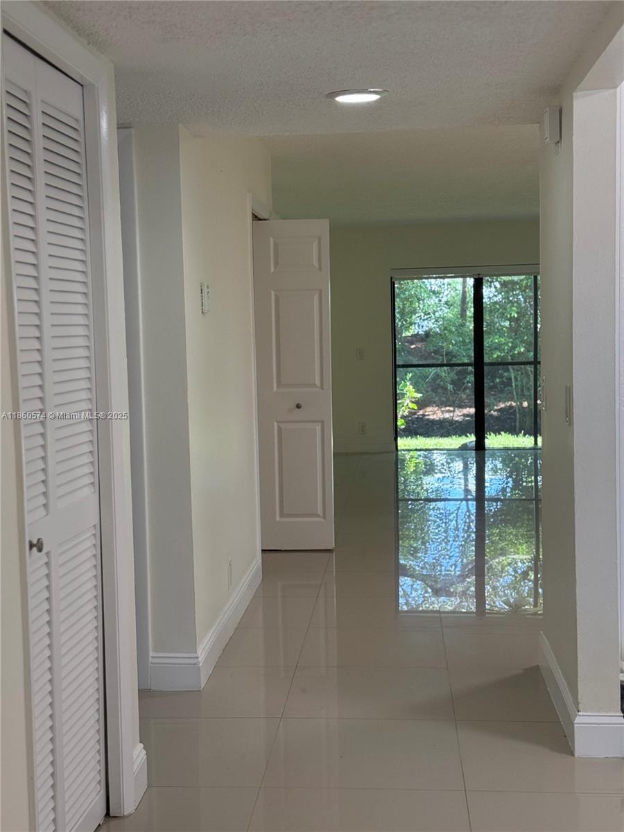 GARDENS AT BONAVENTURE 14 - Residential Lease