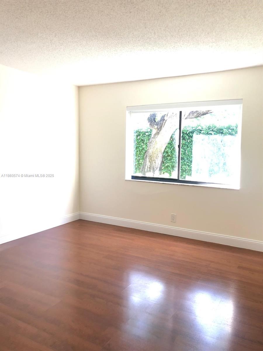 GARDENS AT BONAVENTURE 14 - Residential Lease