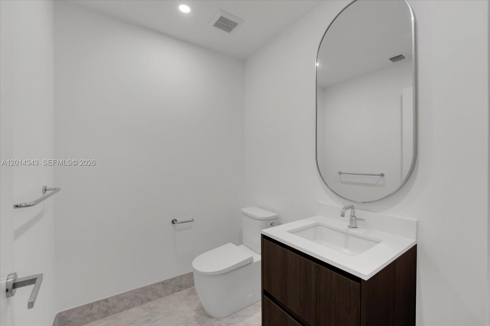 BAY HARBOR ISLAND - Residential Lease