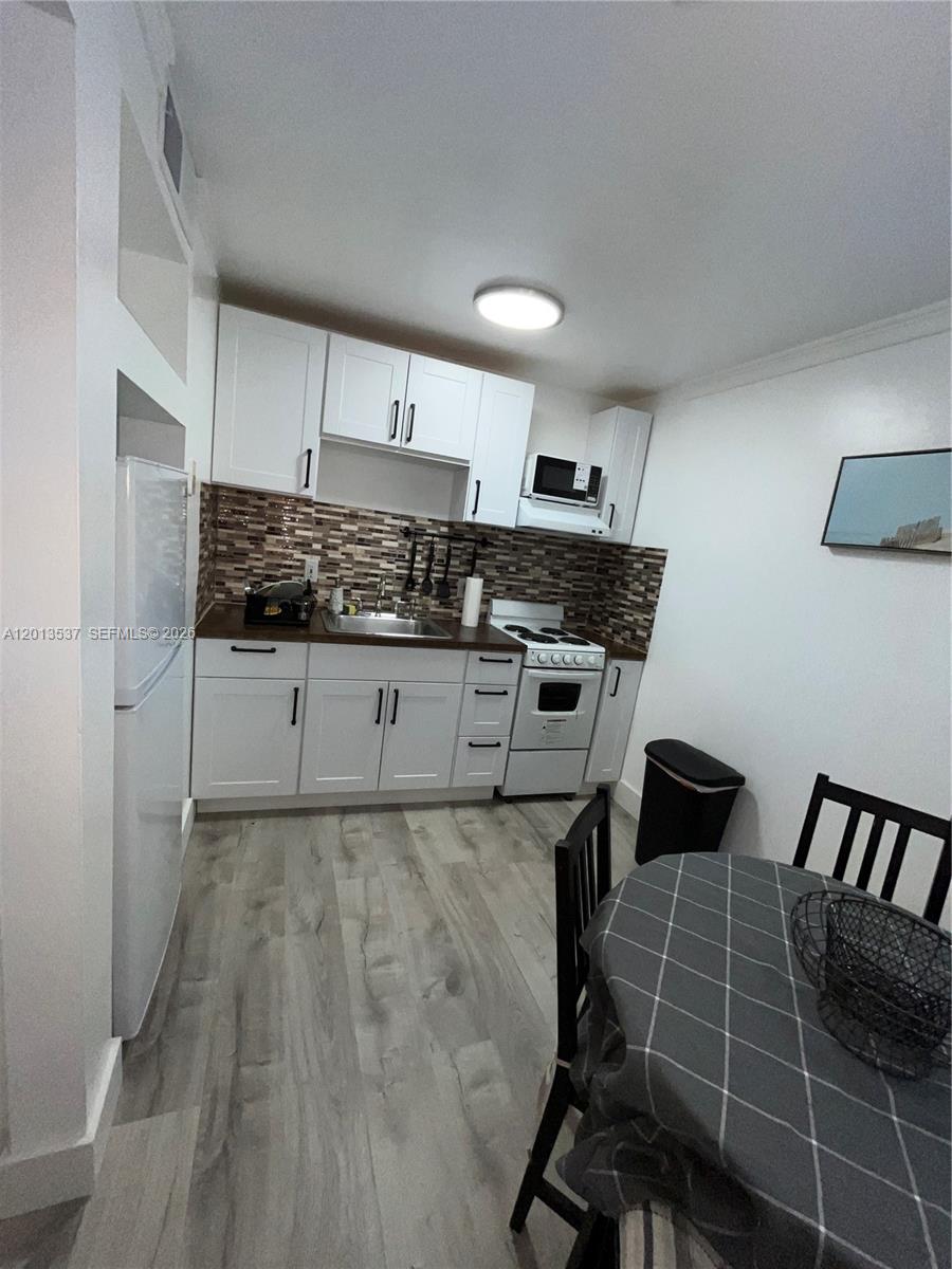 SEA CREST CONDO - Residential Lease
