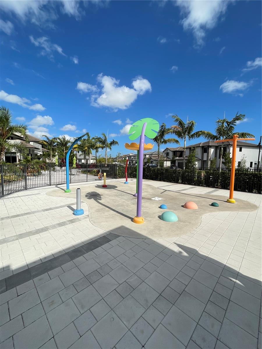 Urbana - Residential