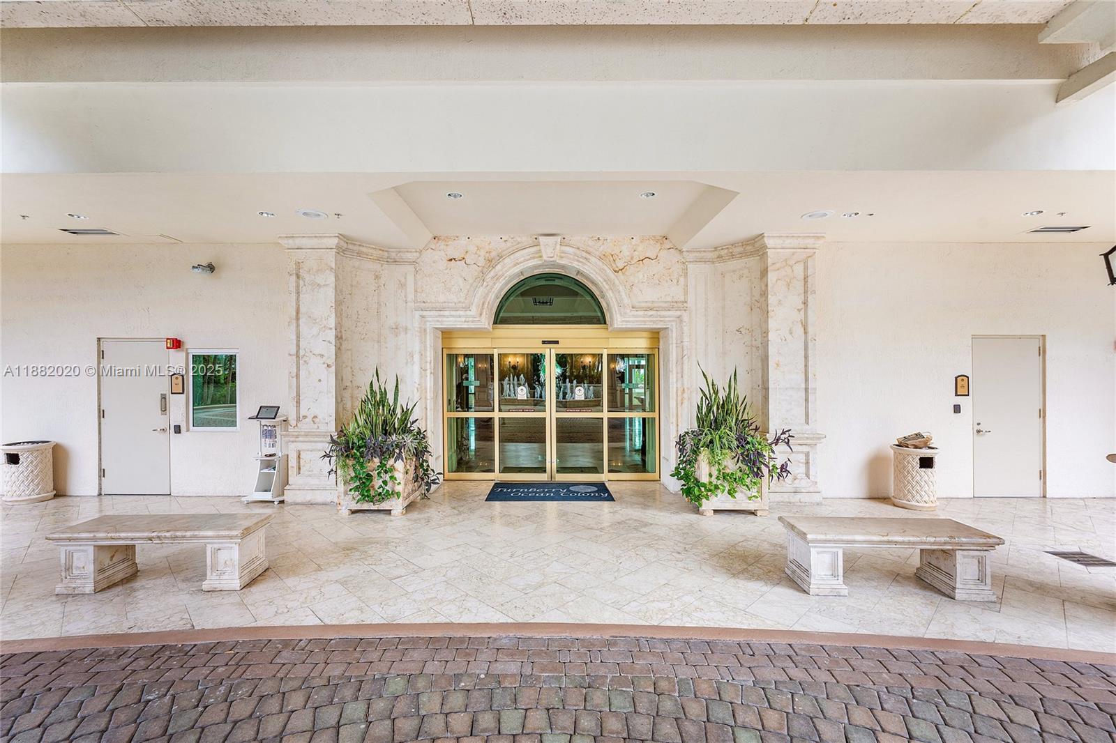 TURNBERRY OCEAN COLONY SO - Residential