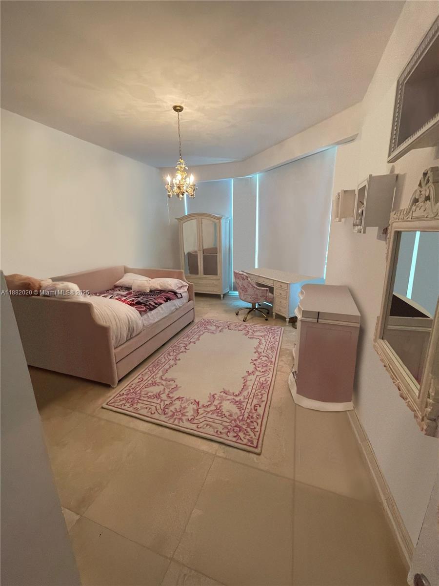 TURNBERRY OCEAN COLONY SO - Residential