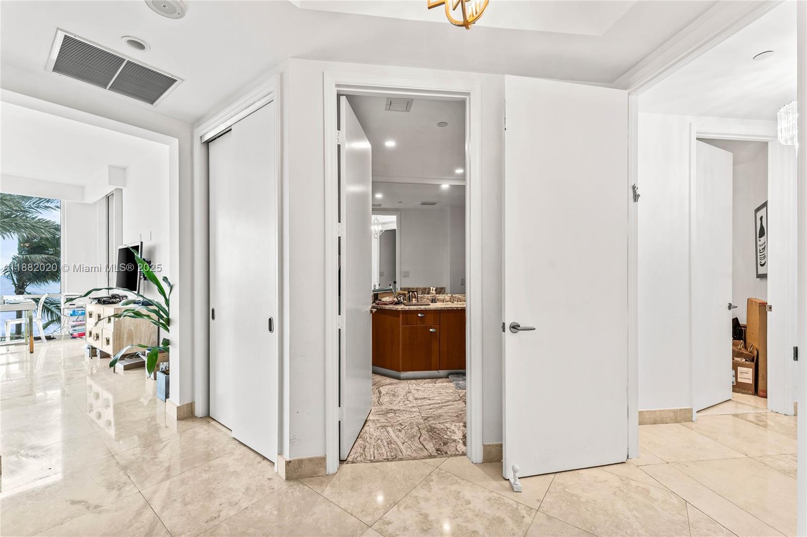 TURNBERRY OCEAN COLONY SO - Residential