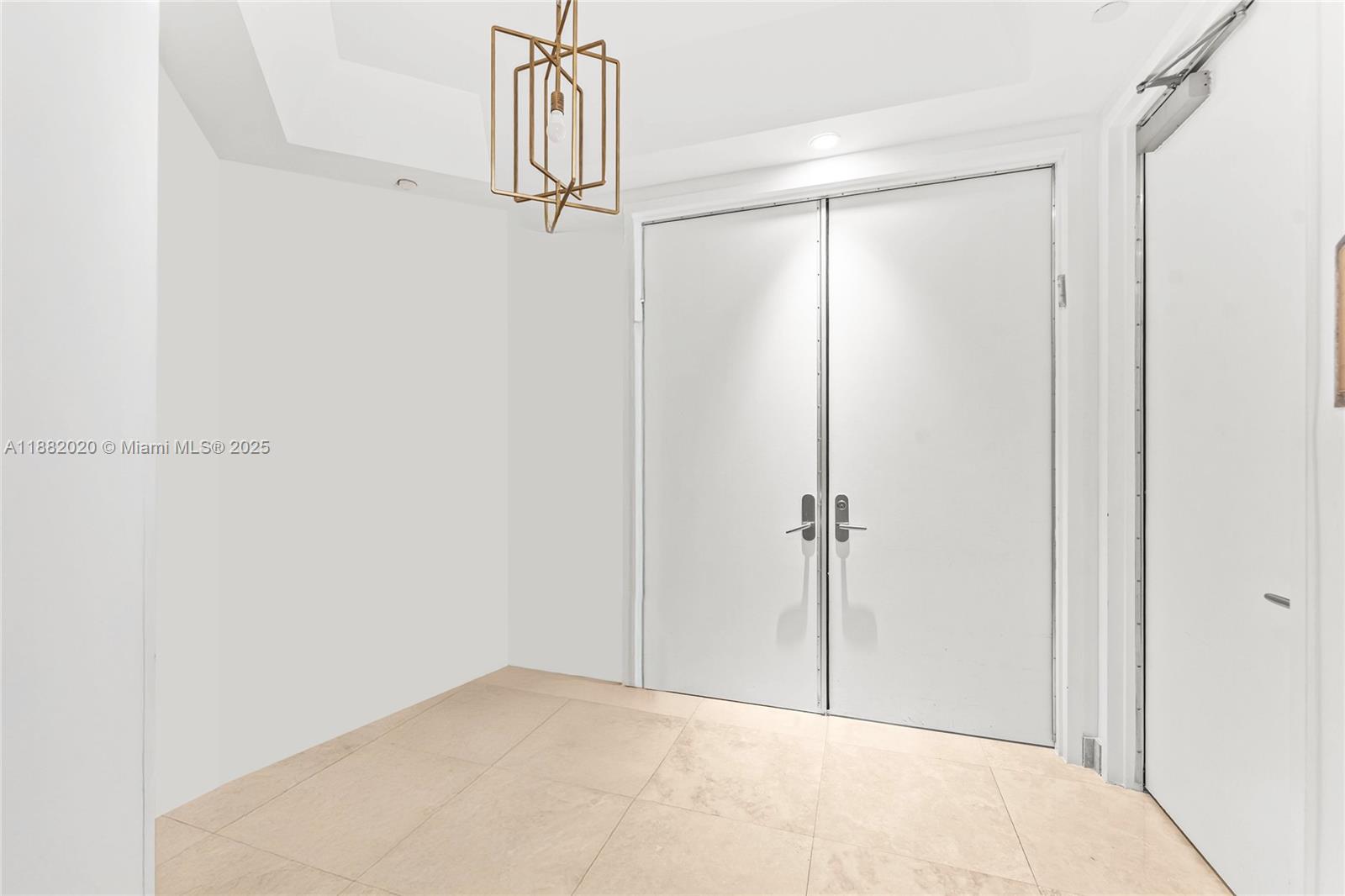 TURNBERRY OCEAN COLONY SO - Residential