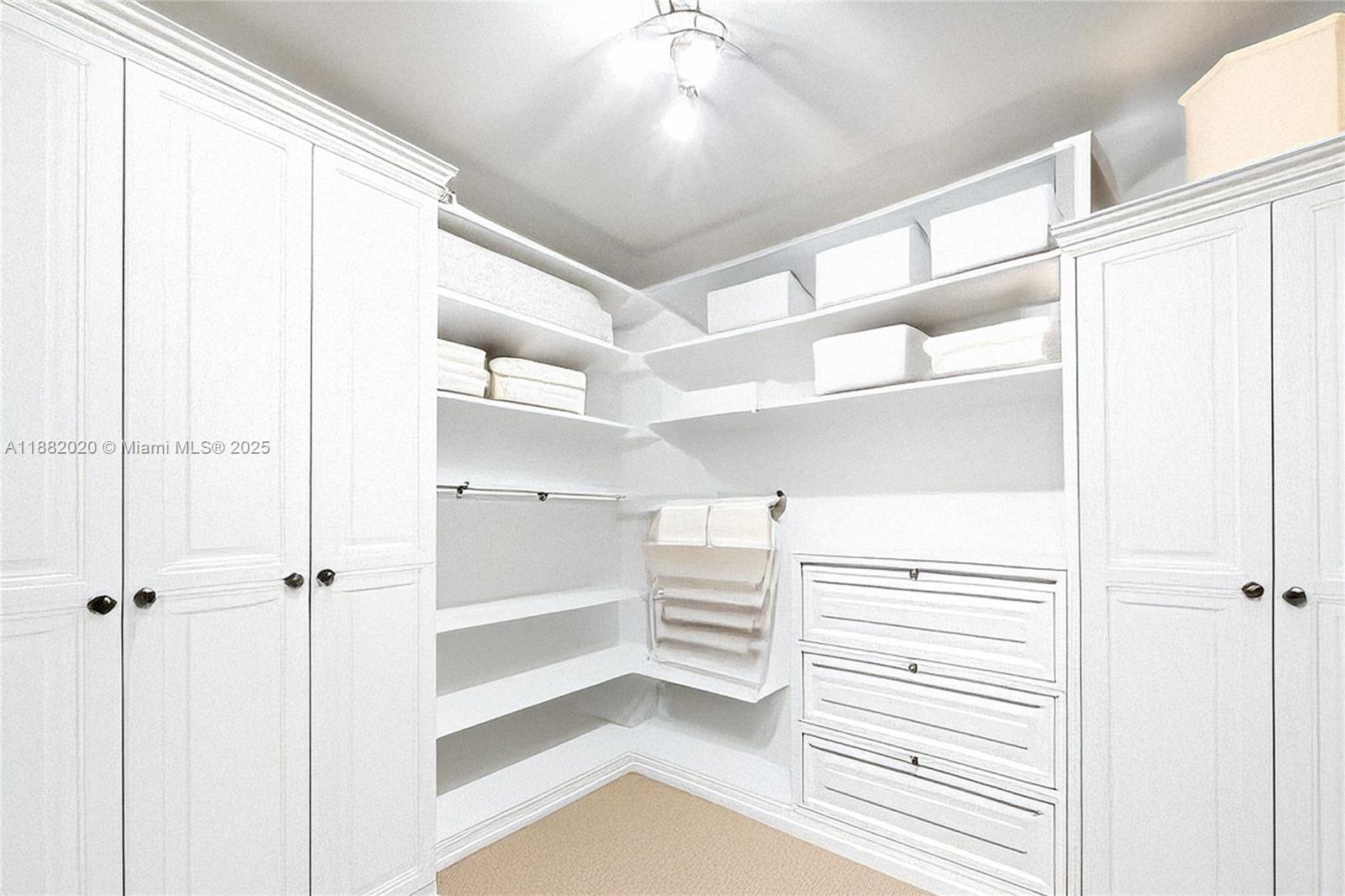 TURNBERRY OCEAN COLONY SO - Residential